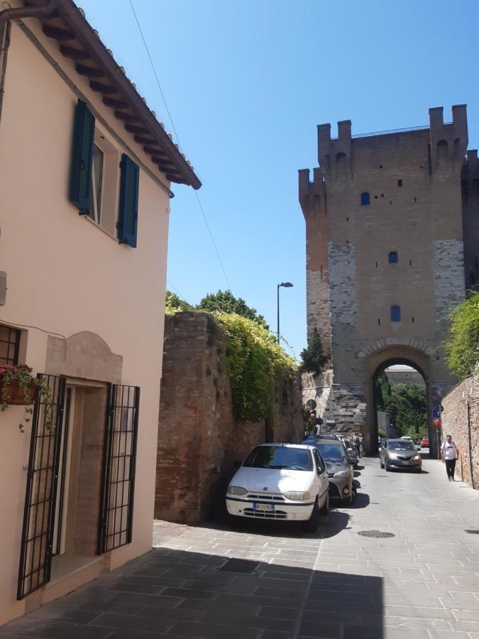 Апартаменты Casina A Porta Sant'Angelo Перуджа Экстерьер фото
