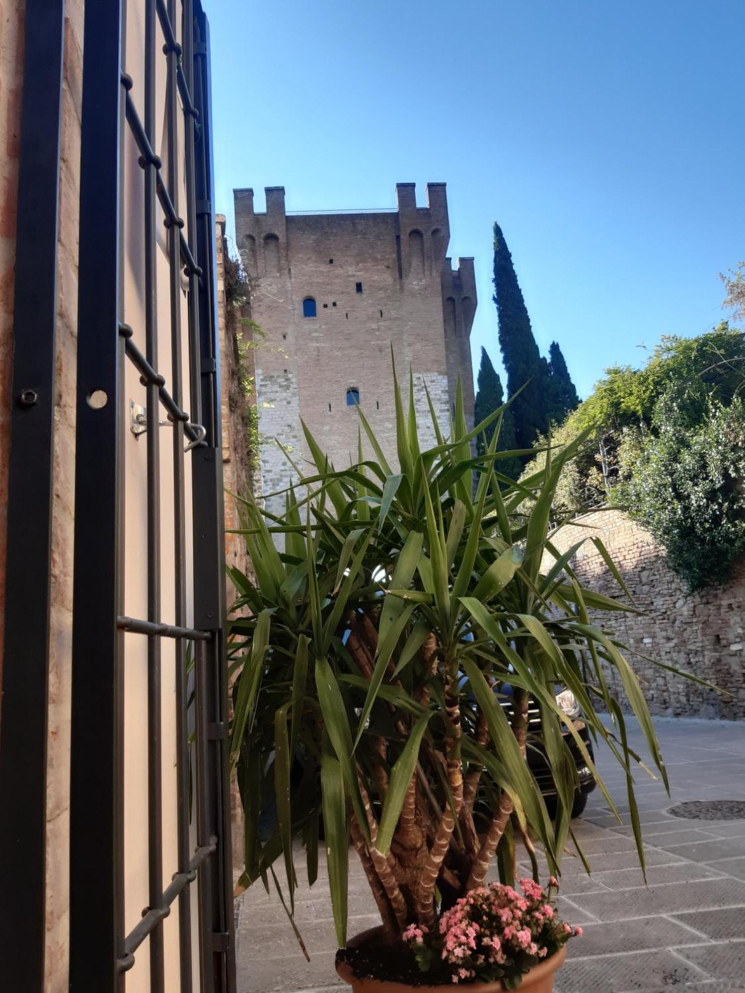 Апартаменты Casina A Porta Sant'Angelo Перуджа Экстерьер фото